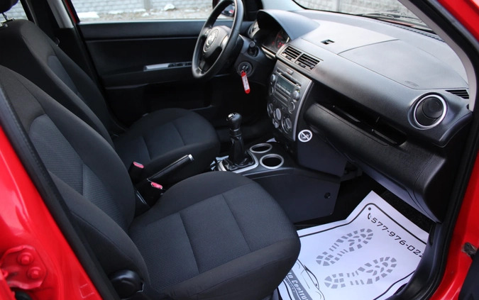 Mazda 2 cena 9900 przebieg: 180000, rok produkcji 2006 z Solec Kujawski małe 154